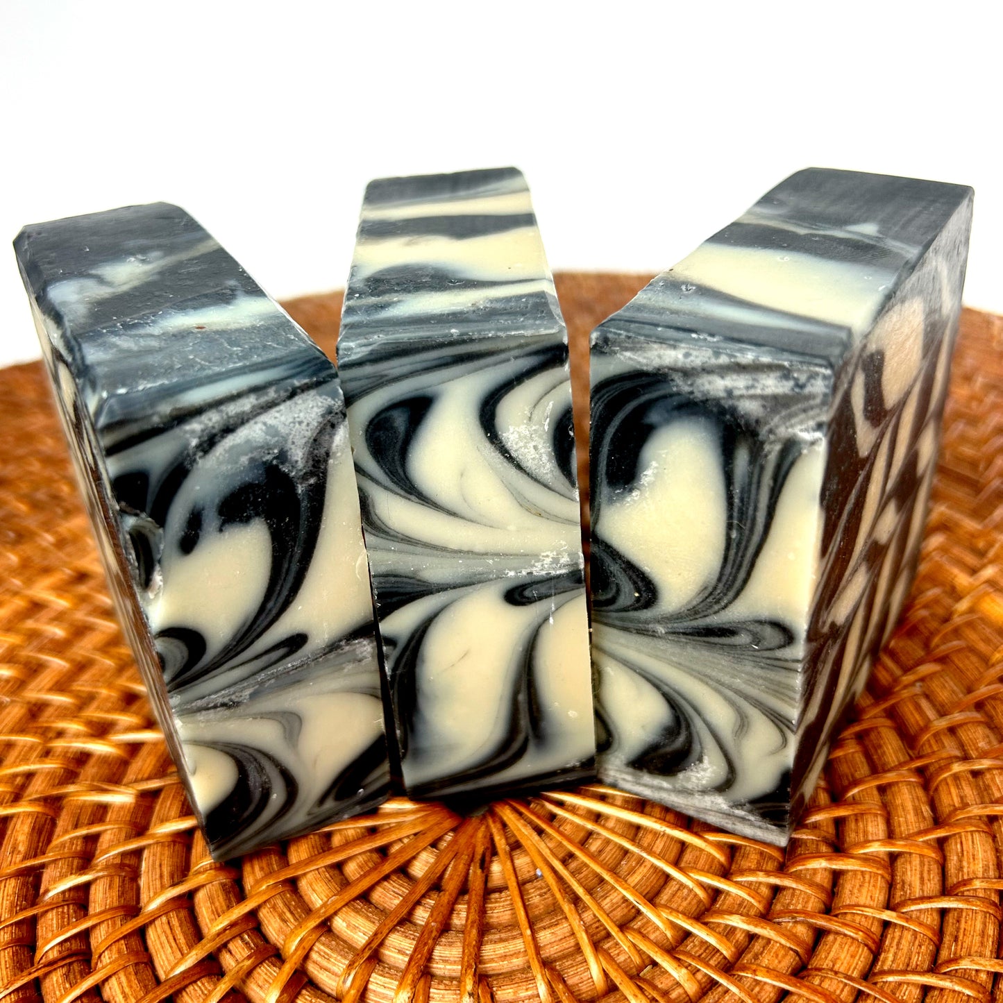 Avocado Hemp - Triple Milk, Activated Charcoal & Bentonite Clay Natural Facial Bar